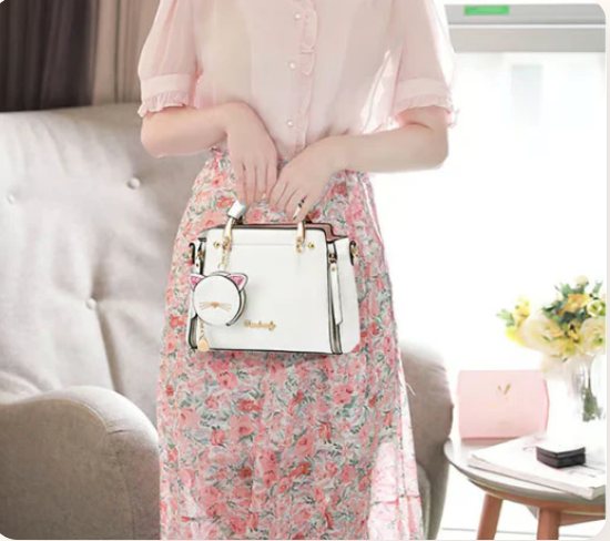 Kitty Chic Bag (BUY 1 GET 1 FREE)